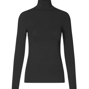 Ina, GG, Basic Black